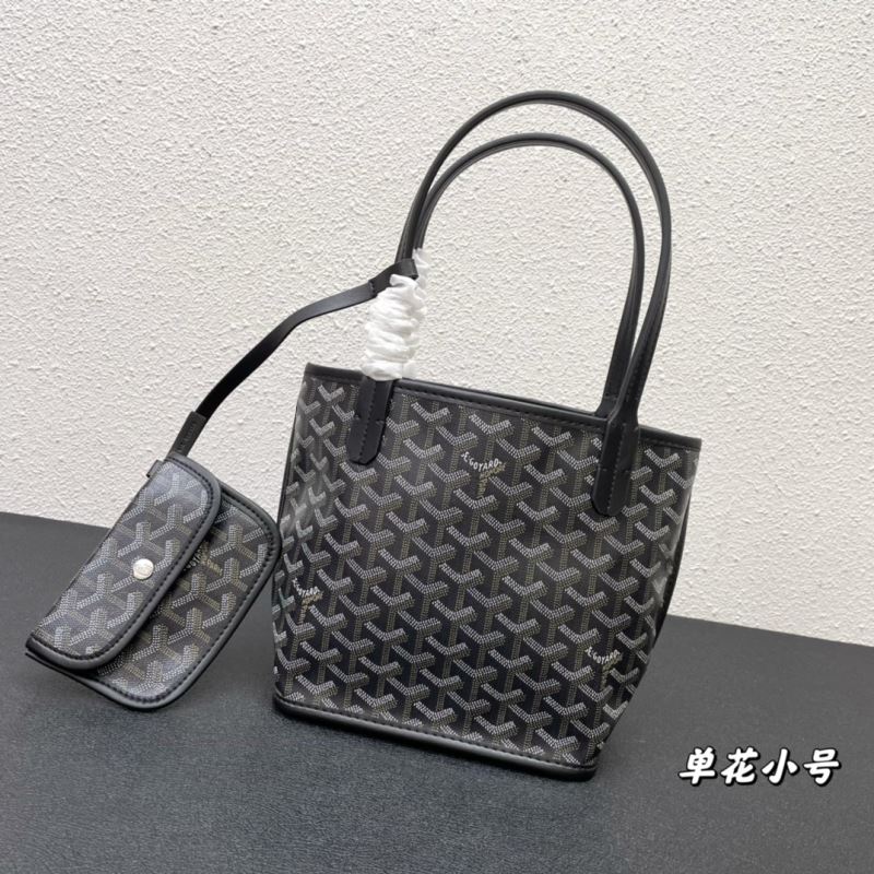 Goyard Shopping Bags